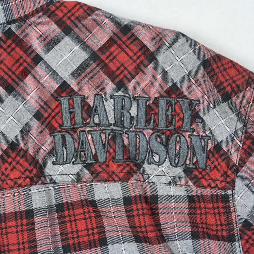 Harley-Davidson Mens XL Red Gray Plaid‎ Flannel Button Up Shirt 96113-20VM Logo